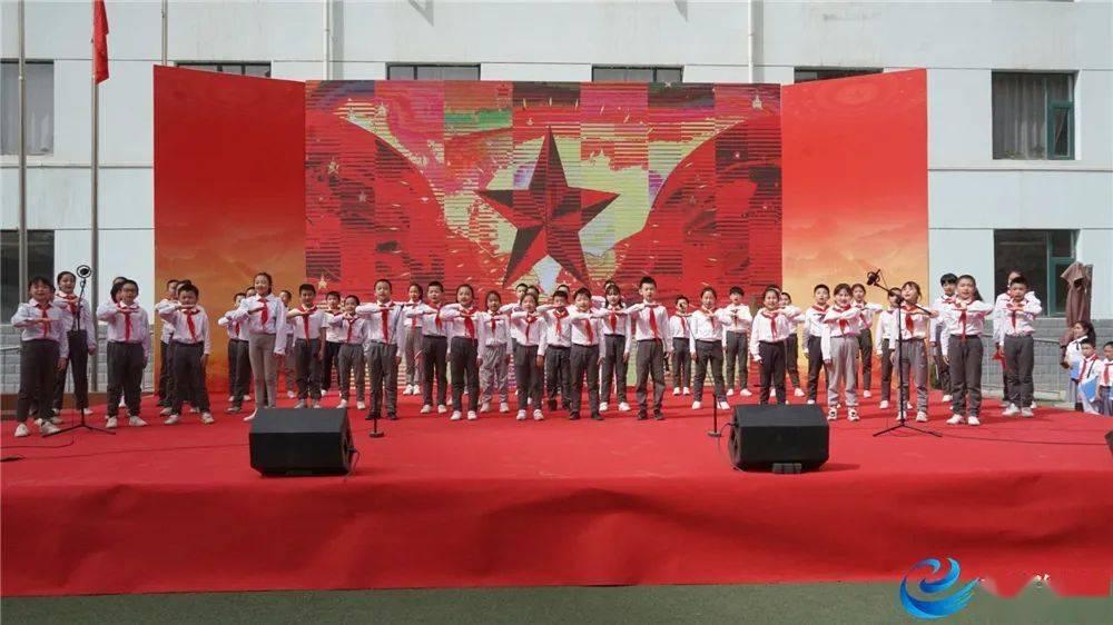 萌兔兔闯关